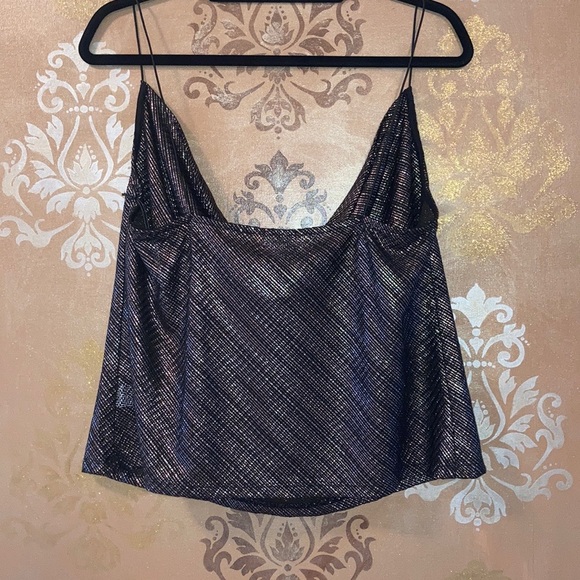 Ardene shiny top - Picture 2 of 2